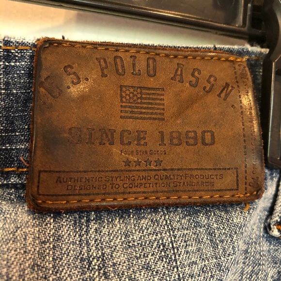 U.S. Polo Jeans Medium Wash Distressed - Picture 8 of 8